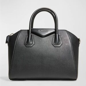 Givenchy
Antigona Small Top Handle Bag in Grained Leather